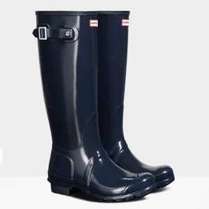 Women’s Tall Gloss Hunter Rainboots